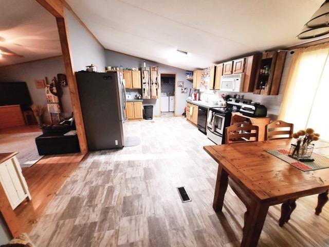 562 Dry Creek Road Duffield, VA 24244 - Photo 6 of 26 65F97BC1-640D-4DE3-B4DE-512BC1543F57