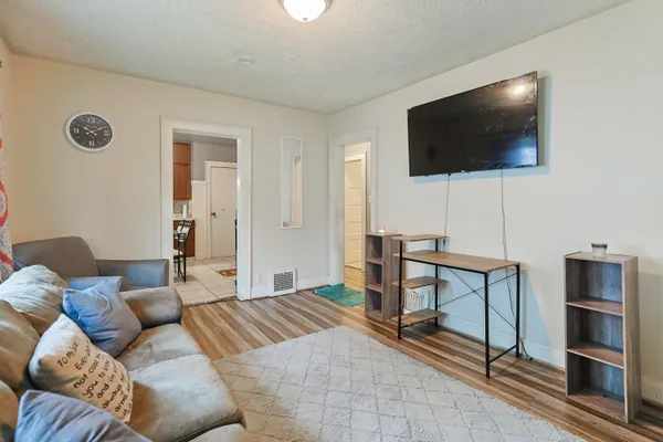 $119,900 | 2605 Rush Street, South Bend, IN 46614