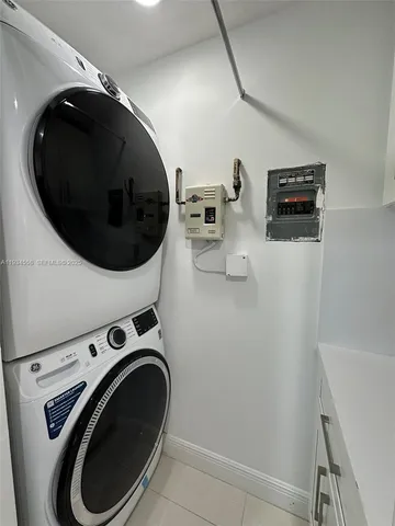 $7,250 | 7535 Southwest 117th Street, Pinecrest, FL 33156