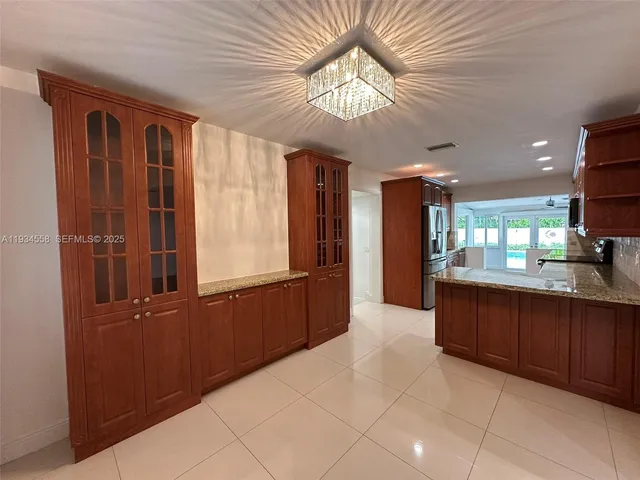 $7,250 | 7535 Southwest 117th Street, Pinecrest, FL 33156