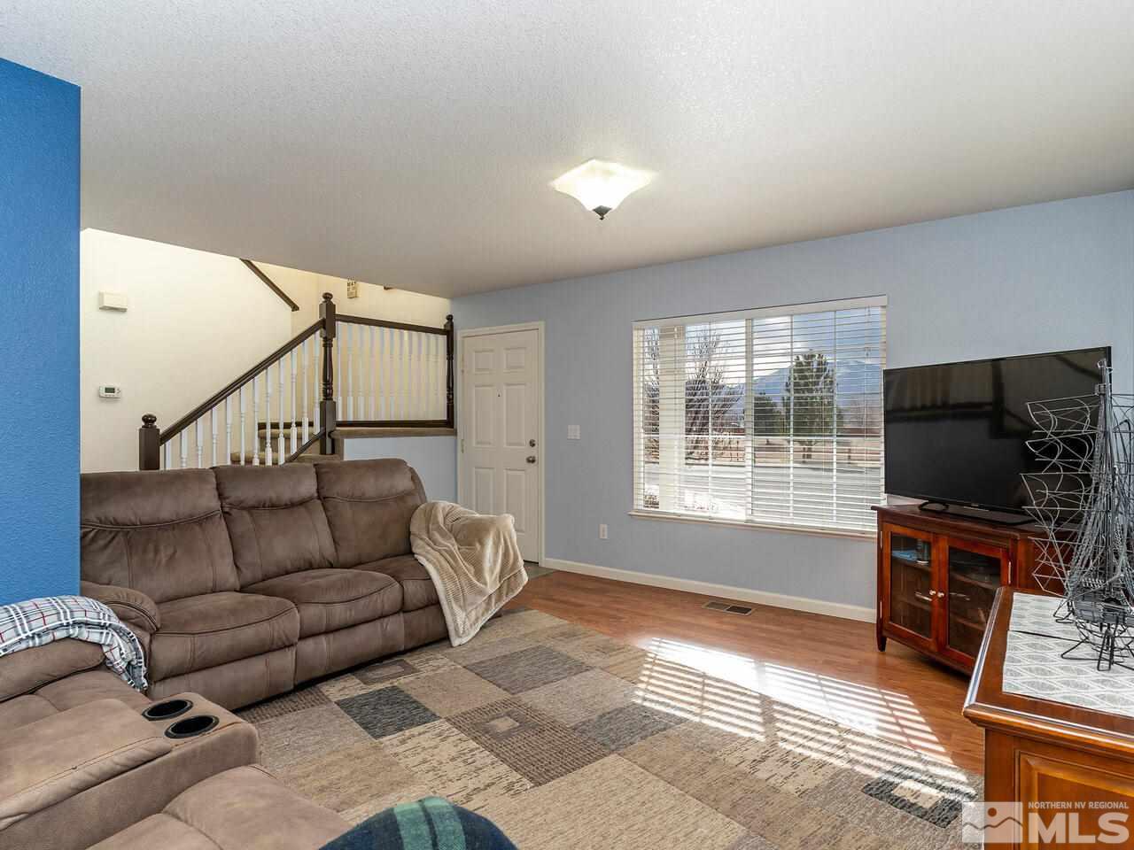 17635 Oak Brook Court Reno, NV 89508 - Photo 4 of 21 Photo 4