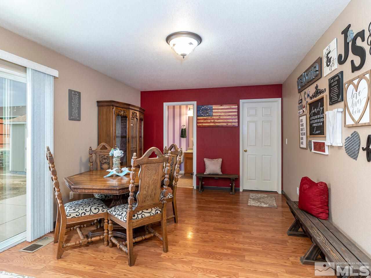 17635 Oak Brook Court Reno, NV 89508 - Photo 6 of 21 Photo 6