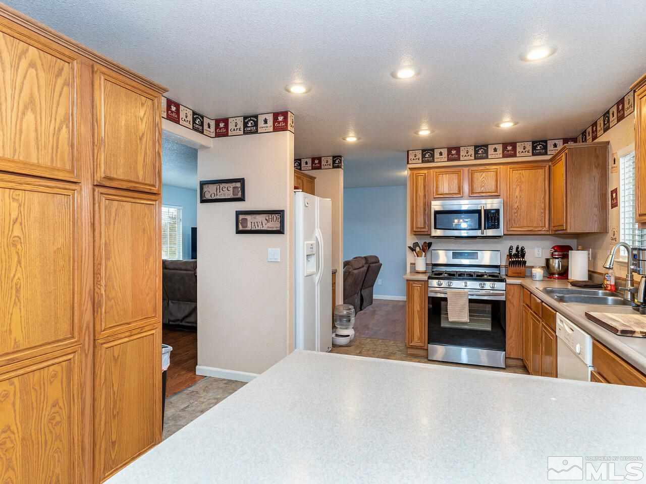 17635 Oak Brook Court Reno, NV 89508 - Photo 9 of 21 Photo 9