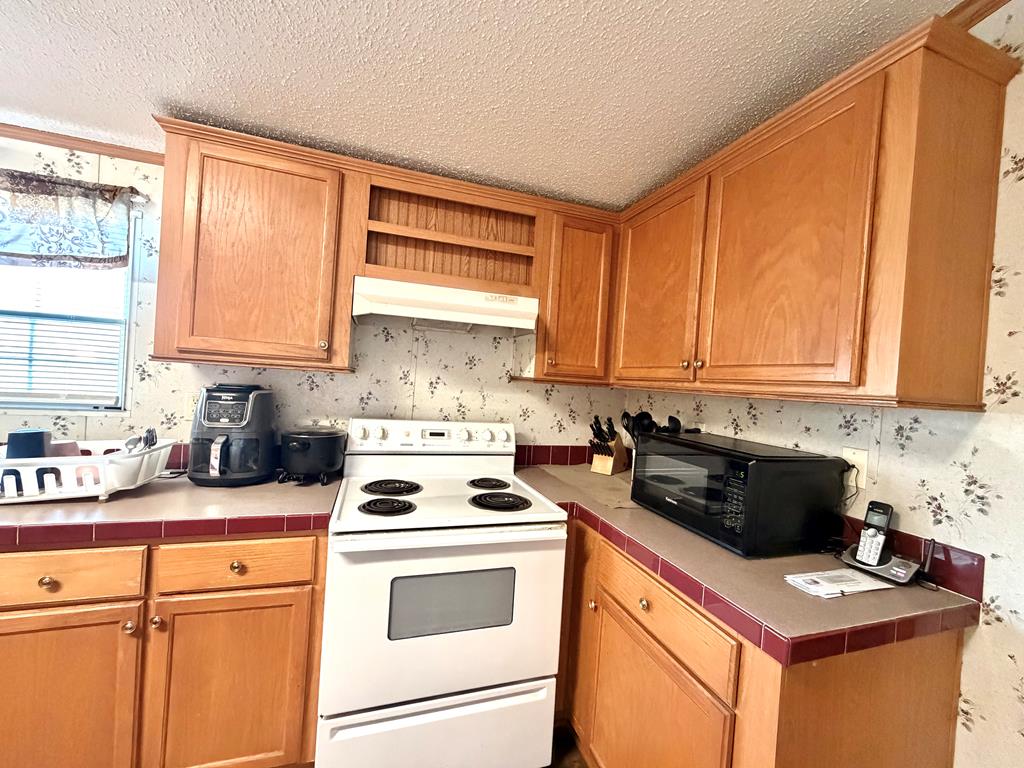 135 South Meadow Road Nicholls, GA 31554 - Photo 10 of 36 Gallery Image 10