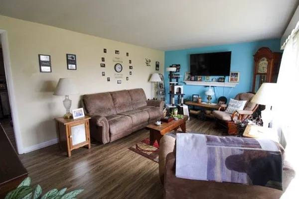 $349,900 | 1800 Meadowbrook Drive, Springfield, TN 37172