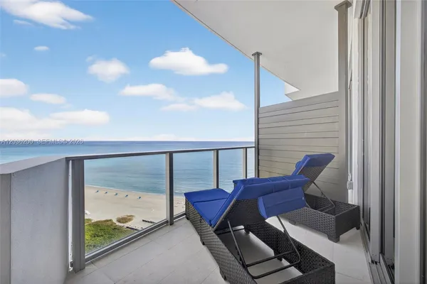 $1,995,000 | 3100 North Ocean Drive, Unit H1801, Singer Island, FL 33404