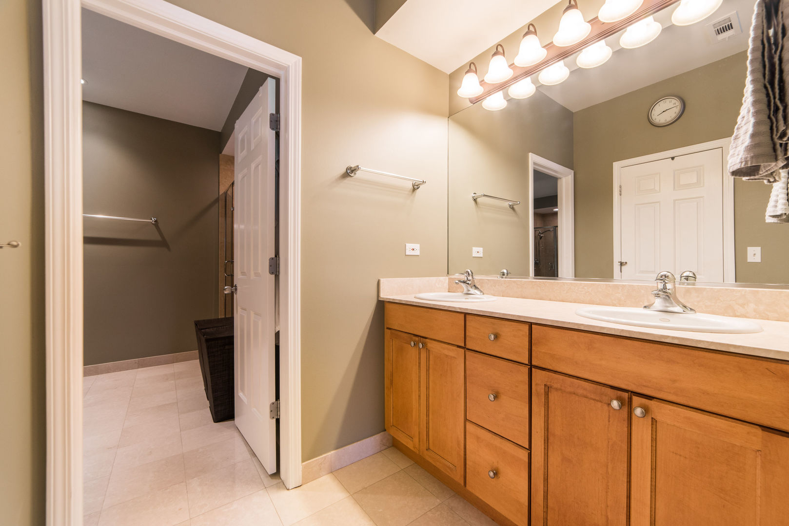 1921 South State Street, Unit 2 Chicago, IL 60616 - Photo 18 of 30