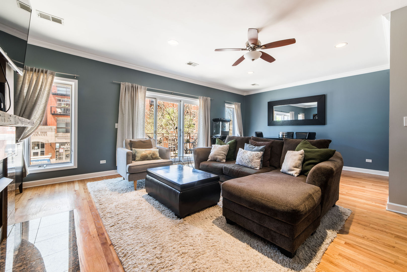 1921 South State Street, Unit 2 Chicago, IL 60616 - Photo 9 of 30