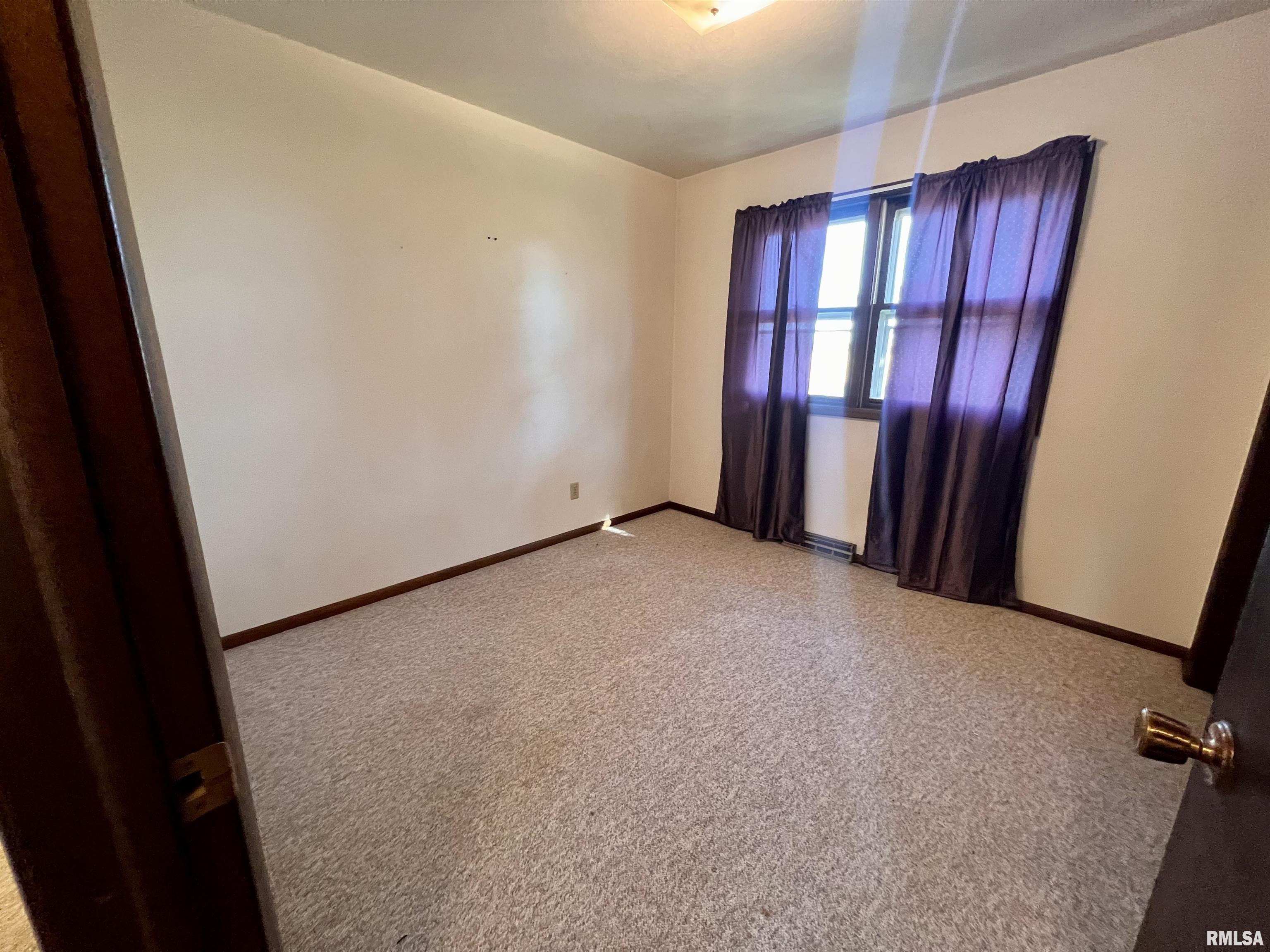 26322 Ridge Road Geneseo, IL 61254 - Photo 9 of 20