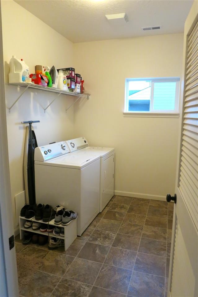 2810 South Conklin Road Veradale, WA 99037 - Photo 11 of 20