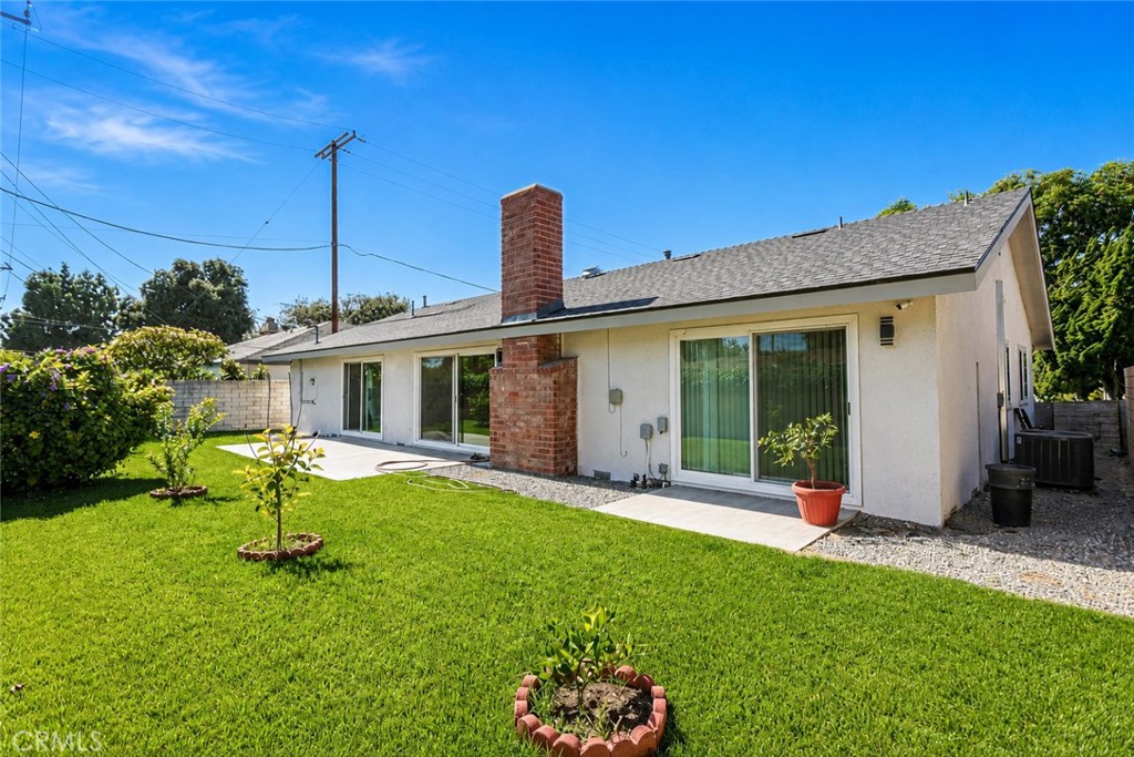 1968 West Chanticleer Road Anaheim, CA 92804 - Photo 40 of 47