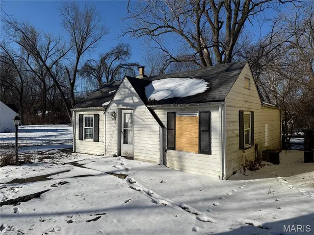 $40,000 | 3669 Isolda Avenue, St. Ann, MO 63074