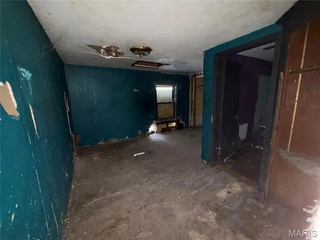 $40,000 | 3669 Isolda Avenue, St. Ann, MO 63074