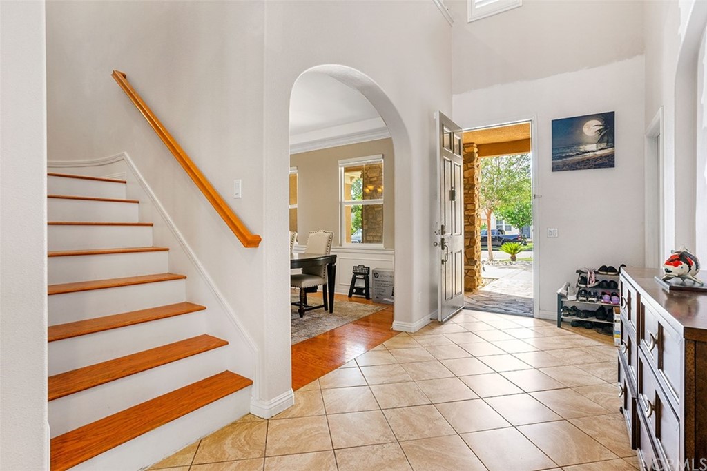 12547 Vintner Drive Rancho Cucamonga, CA 91739 - Photo 7 of 52 a view of an entryway with workspace