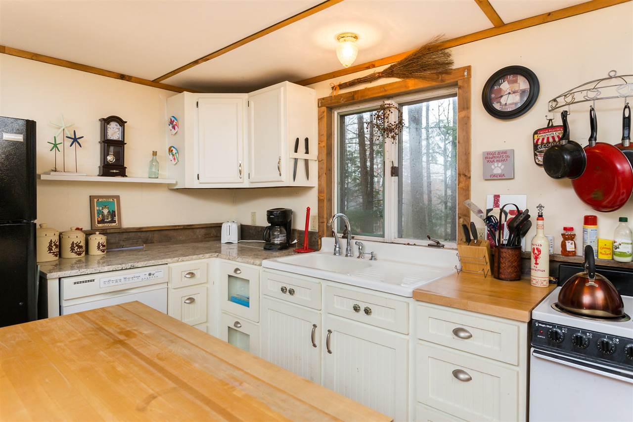 18 Pinecrest Road Raymond, NH 03077 - Photo 5 of 29 Gallery Image 5