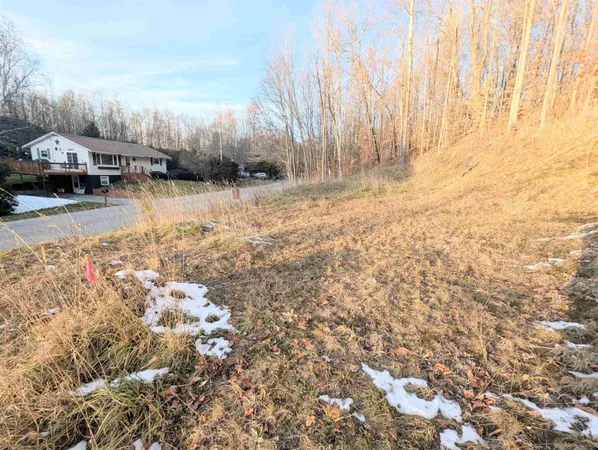 $52,500 | 11 Maplewood Avenue, Unit LOT #11, Barre, VT 05641