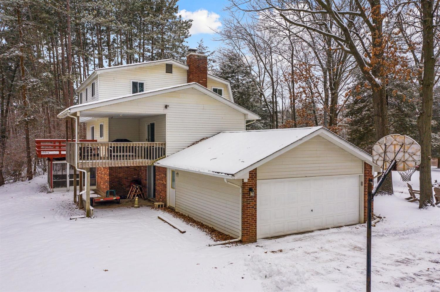 232 Tiplady Road Pinckney, MI 48169 - Photo 37 of 44 Photo 37