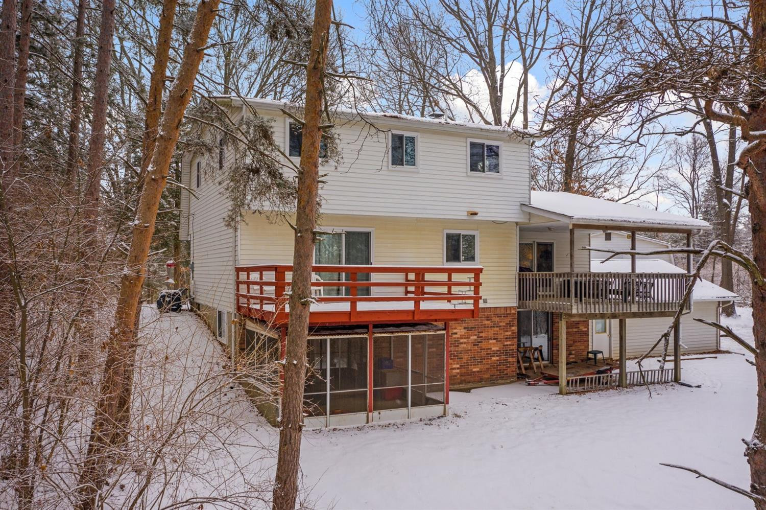 232 Tiplady Road Pinckney, MI 48169 - Photo 39 of 44 Photo 39