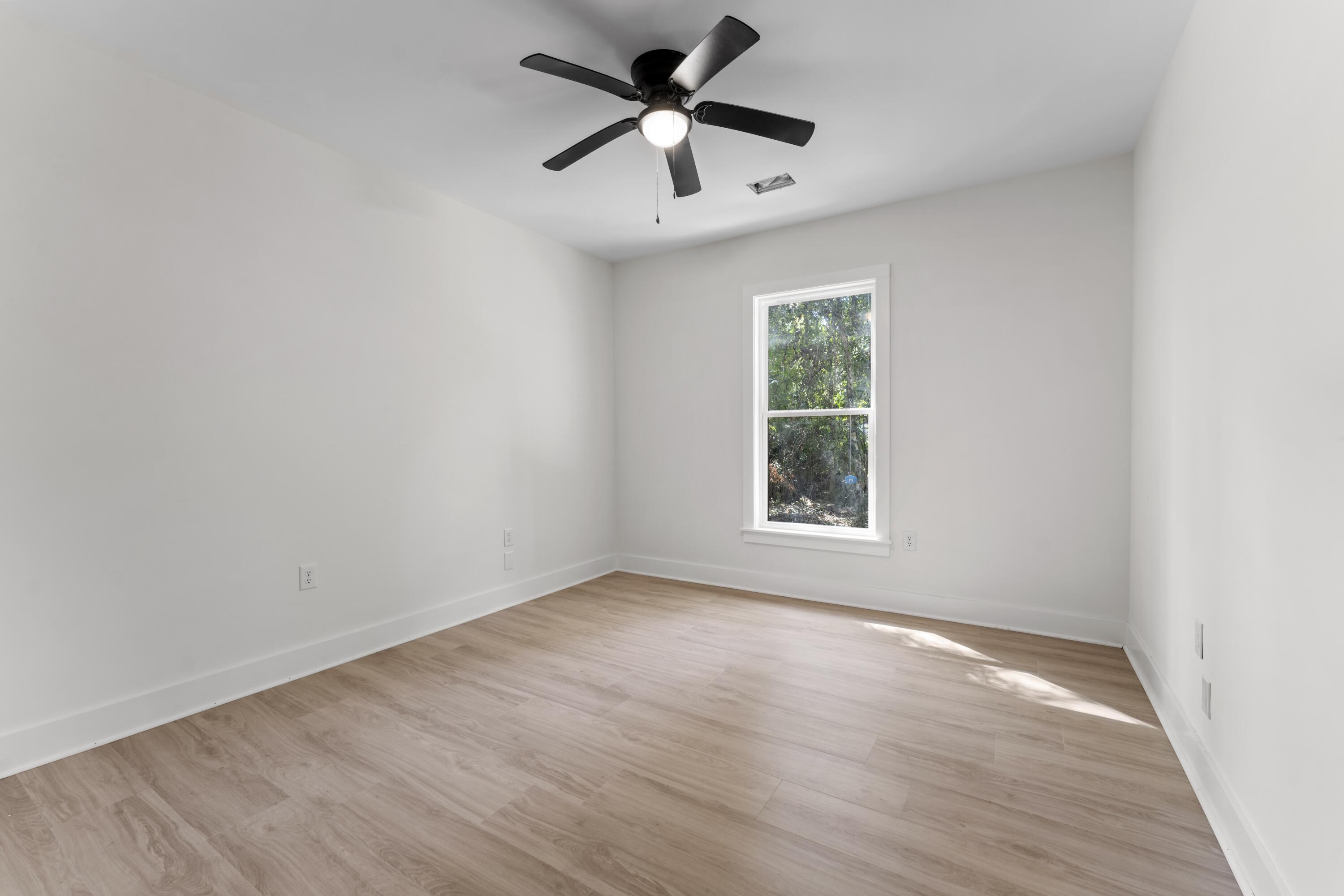 406 Center Street Walterboro, SC 29488 - Photo 16 of 20 DSC06094