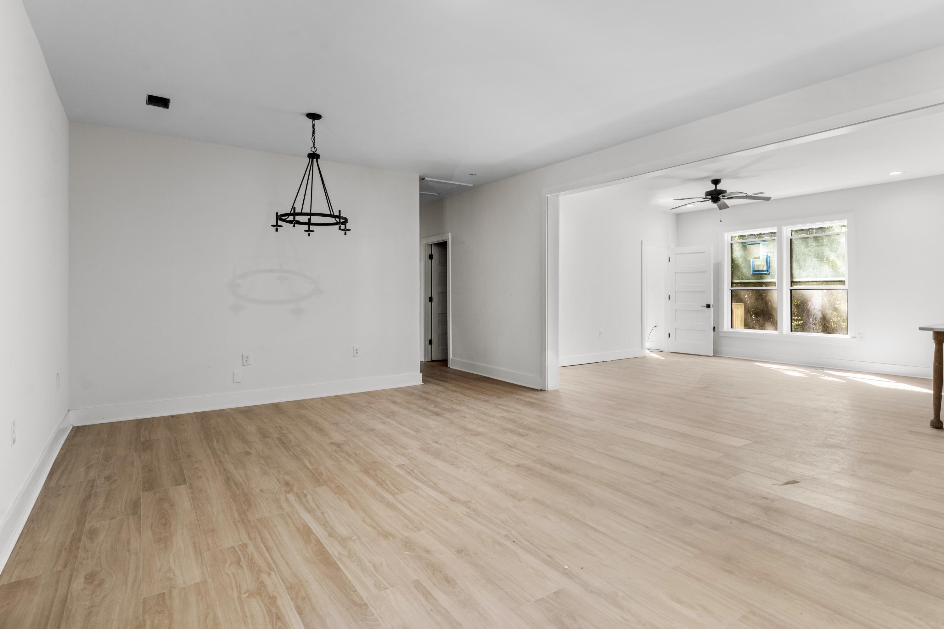 406 Center Street Walterboro, SC 29488 - Photo 8 of 20 DSC06130