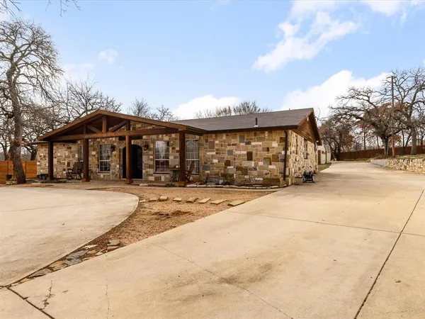$3,500 | 4915 T W King Road, Southlake, TX 76092