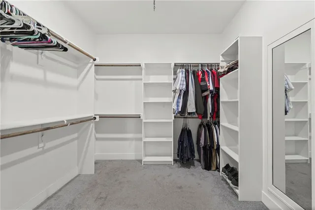 $542,000 | 805 West Shawhan Parkway, Lee's Summit, MO 64086