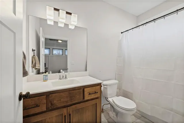 $542,000 | 805 West Shawhan Parkway, Lee's Summit, MO 64086