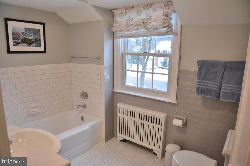 1319 Clayton Road Lancaster, PA 17603 - Photo 22 of 37 Gallery Image 22