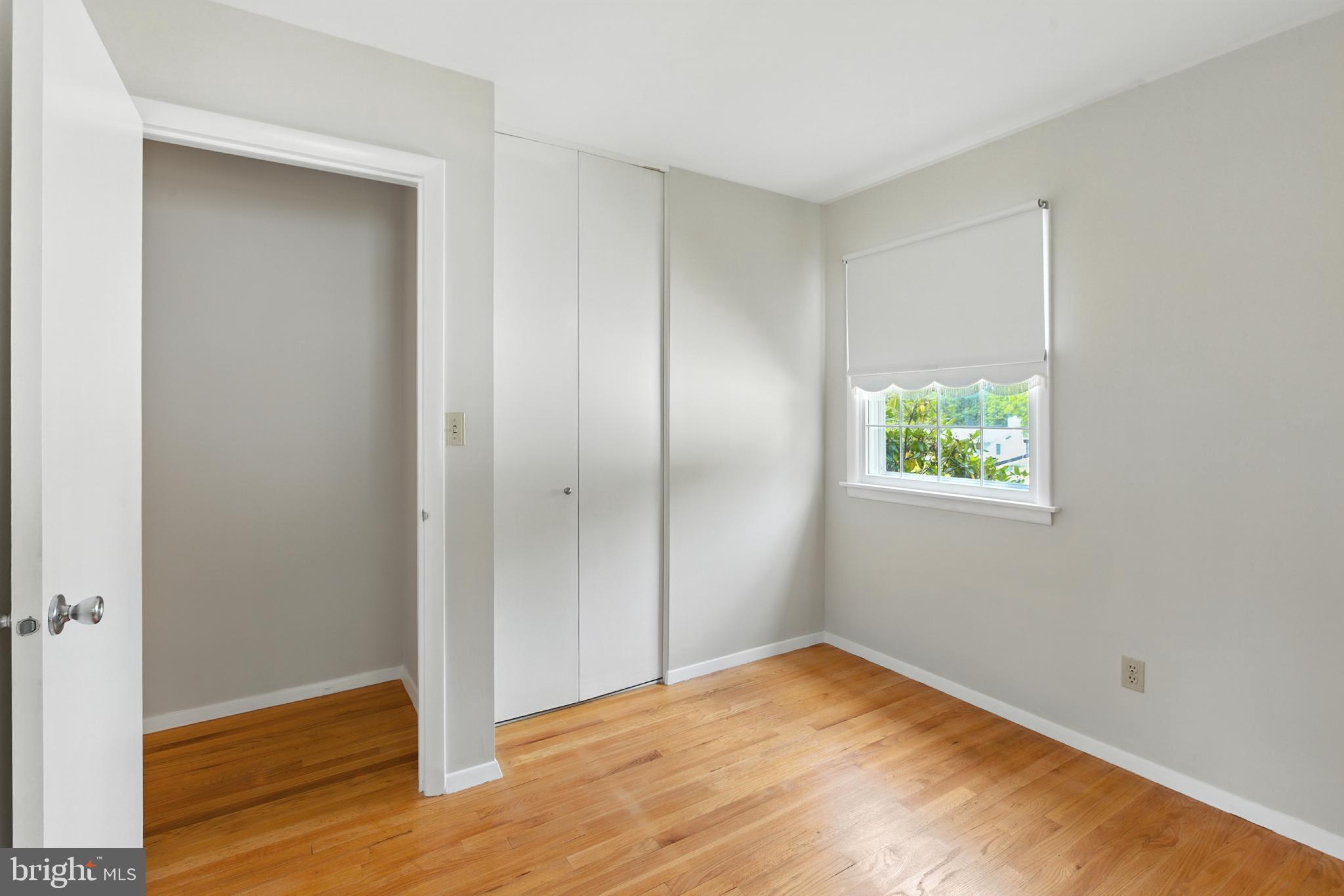 11925 Bayswater Road Gaithersburg, MD 20878 - Photo 8 of 26 Gallery Image 8