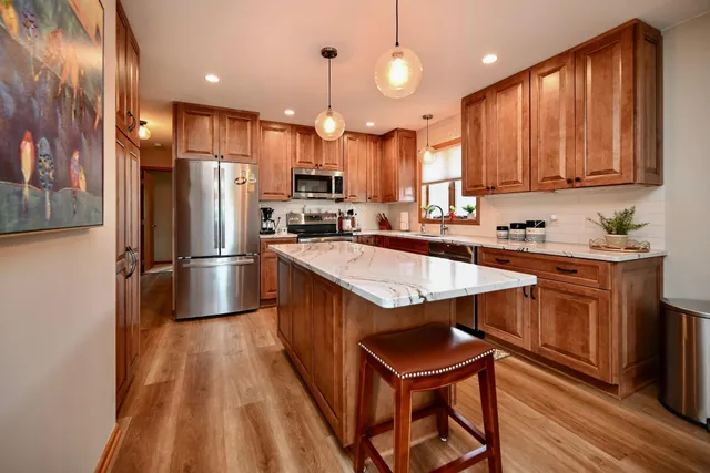 $379,900 | 206 Skyline Heights, Wabasha, MN 55981