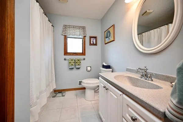$375,000 | 206 Skyline Heights, Wabasha, MN 55981