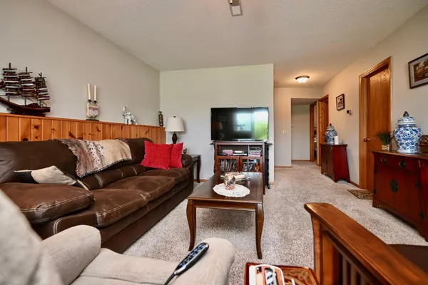 $375,000 | 206 Skyline Heights, Wabasha, MN 55981