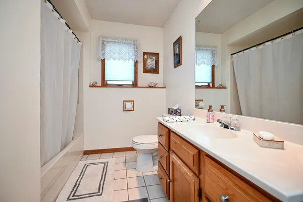 $375,000 | 206 Skyline Heights, Wabasha, MN 55981