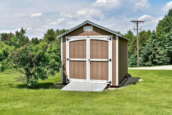 $375,000 | 206 Skyline Heights, Wabasha, MN 55981