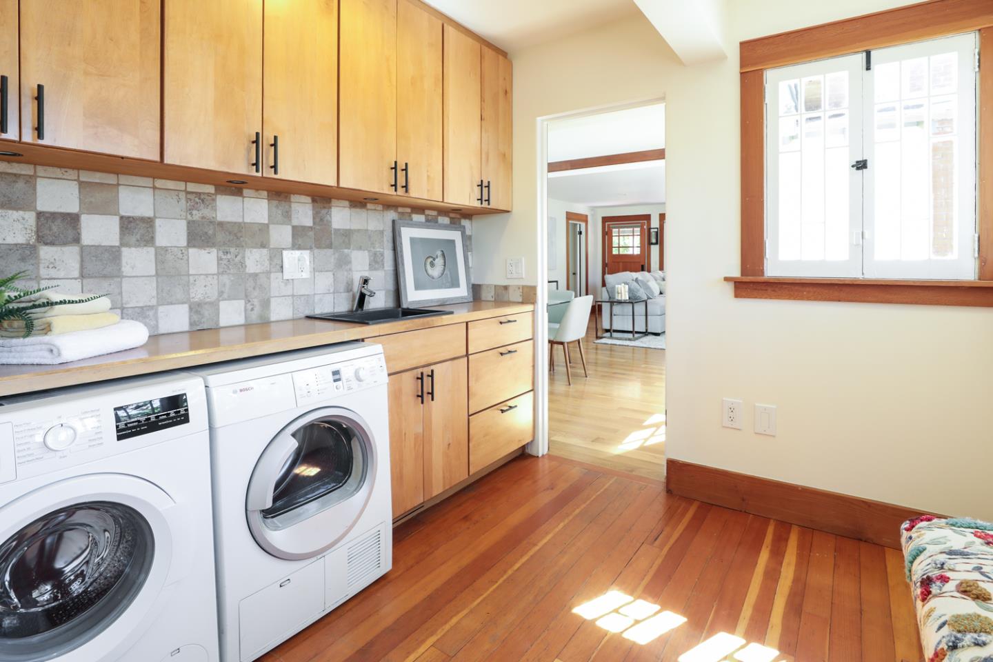 155 Alice Avenue Campbell, CA 95008 - Photo 16 of 36 a view of a kitchen with washer and dryer
