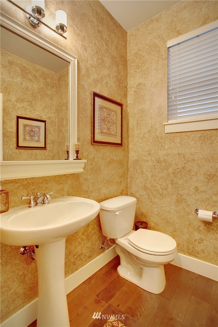 3607 232nd Street Southeast Bothell, WA 98021 - Photo 9 of 15