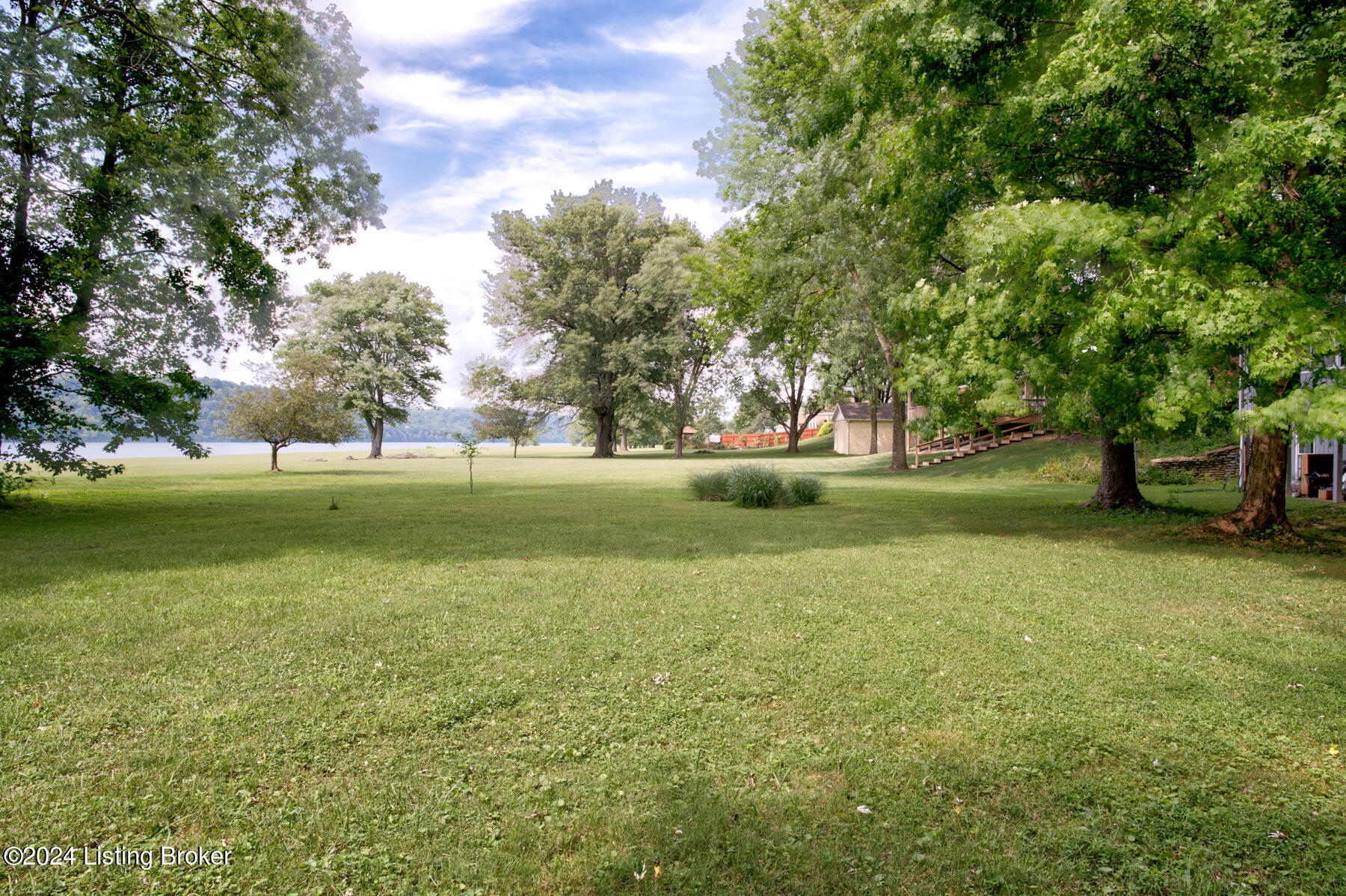 2018 Cardinal Harbour Road Prospect, KY 40059 - Photo 41 of 61 GSP-2018 Cardinal Harbour Rd-38