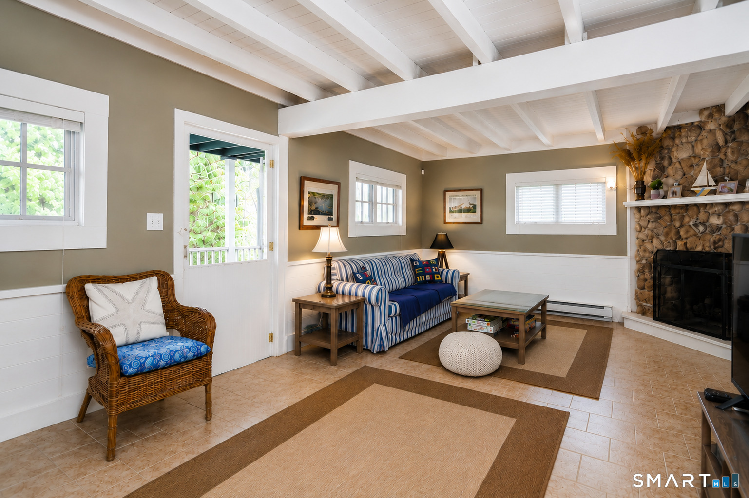 12 Grove Way Clinton, CT 06413 - Photo 6 of 8
