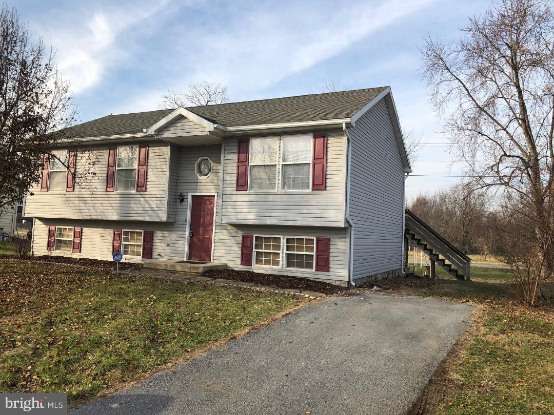 209 Preston Place Ranson, WV 25438 - Photo 7 of 28