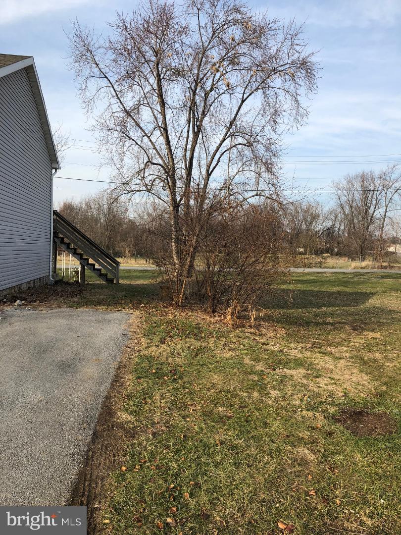 209 Preston Place Ranson, WV 25438 - Photo 8 of 28