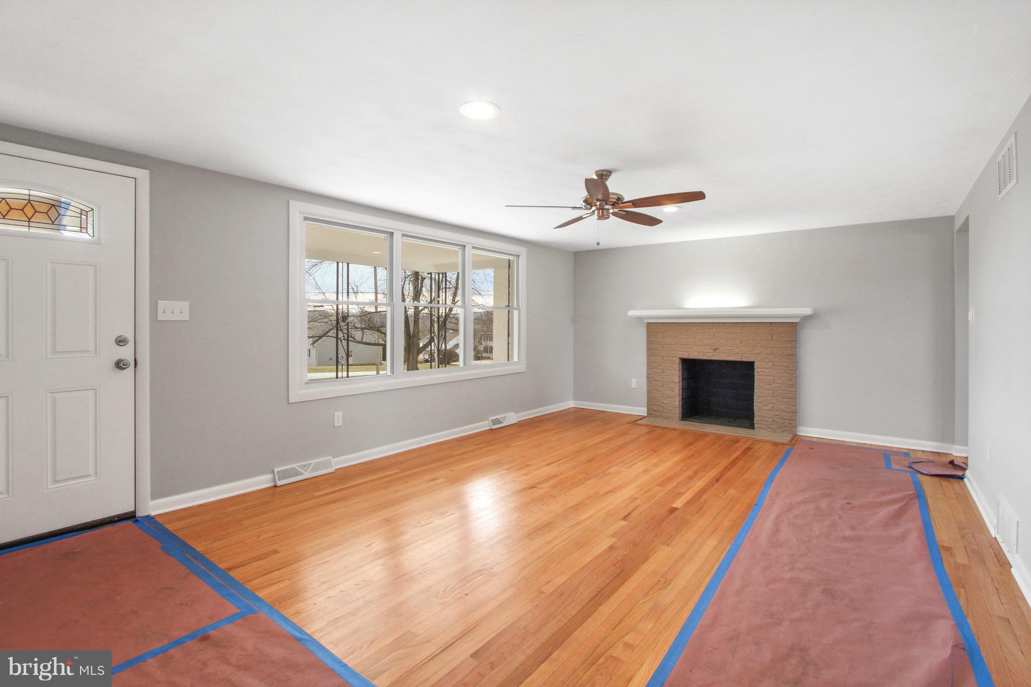 135 Manor Road Red Lion, PA 17356 - Photo 2 of 26 Gallery Image 2