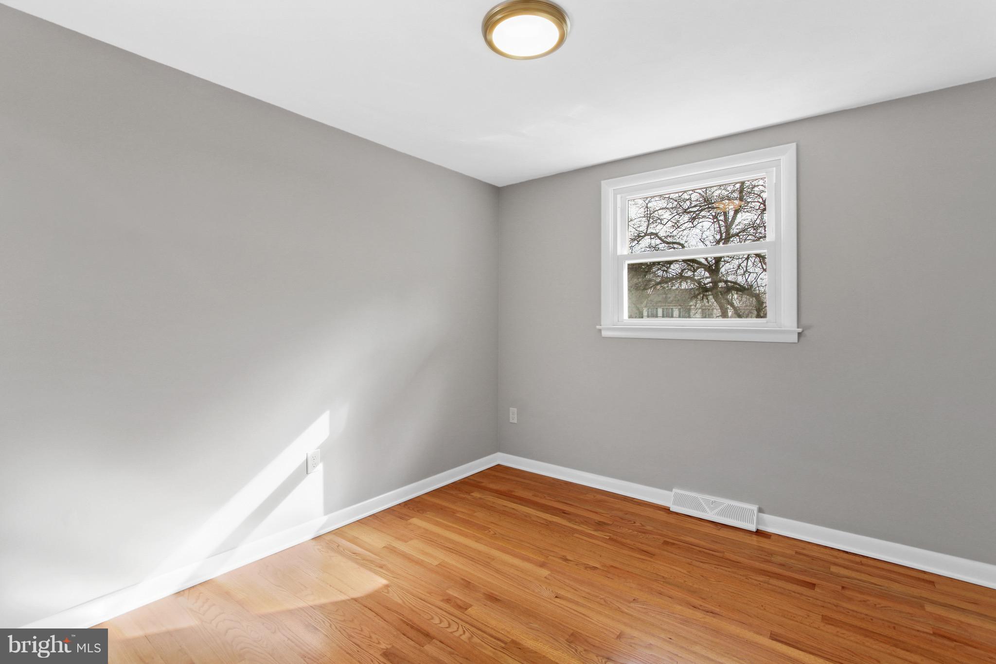 135 Manor Road Red Lion, PA 17356 - Photo 14 of 26 Gallery Image 14