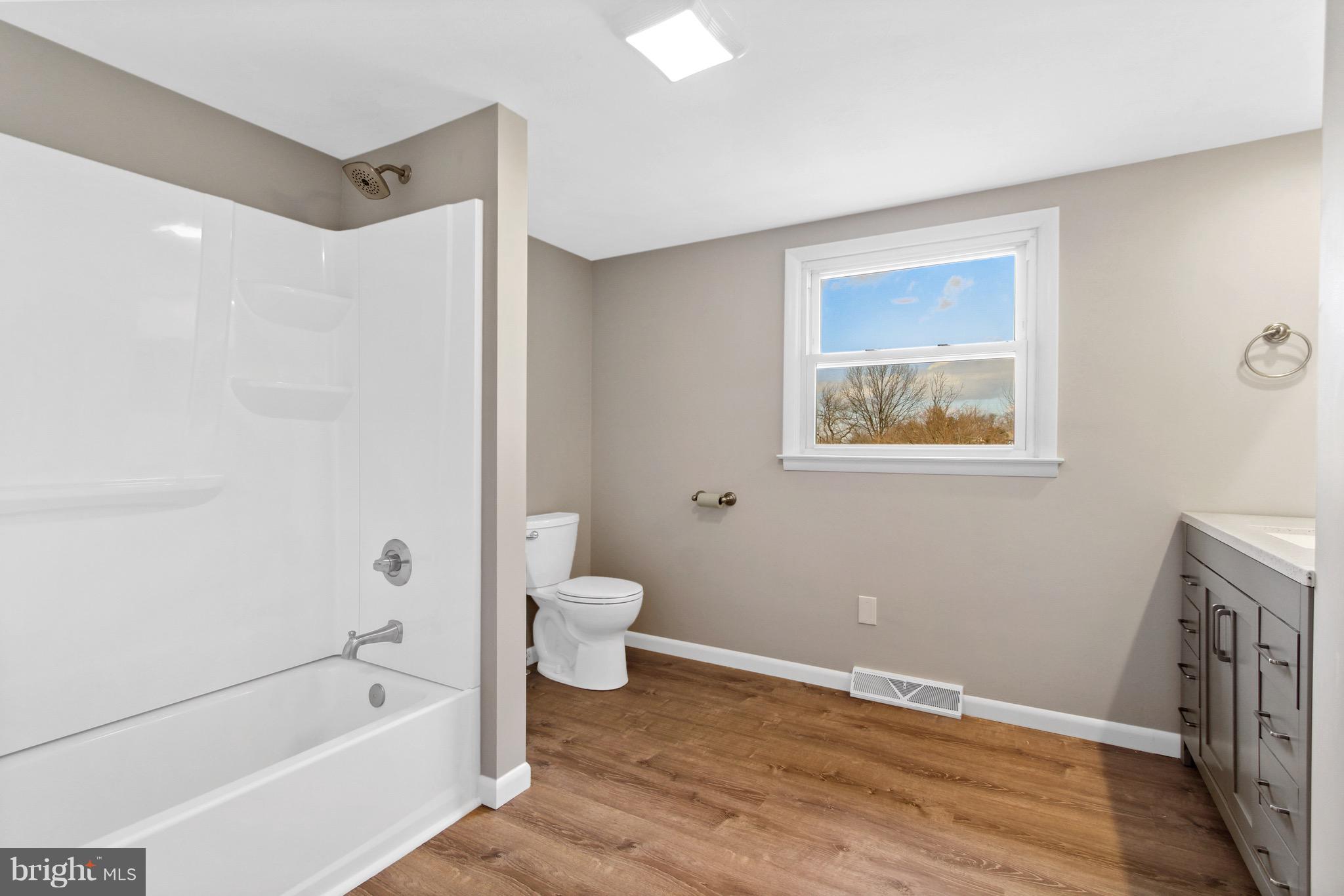 135 Manor Road Red Lion, PA 17356 - Photo 15 of 26 Gallery Image 15