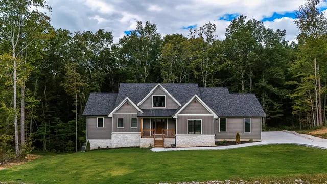 $650,000 | 490 Moonlight Lane, Jasper, TN 37347