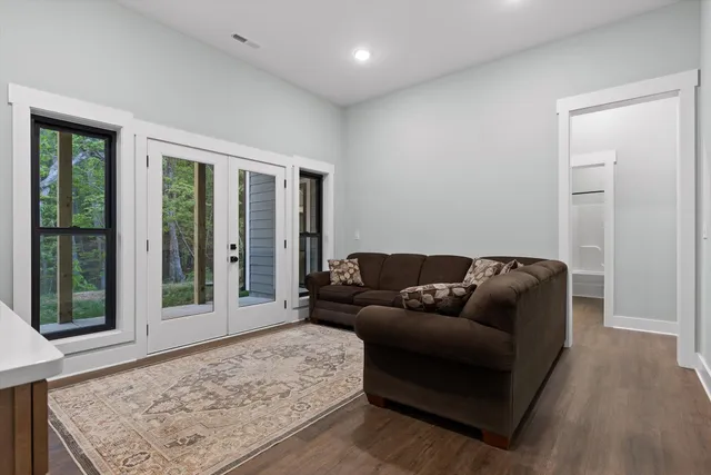 $650,000 | 490 Moonlight Lane, Jasper, TN 37347