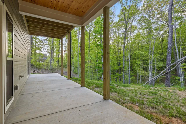 $650,000 | 490 Moonlight Lane, Jasper, TN 37347