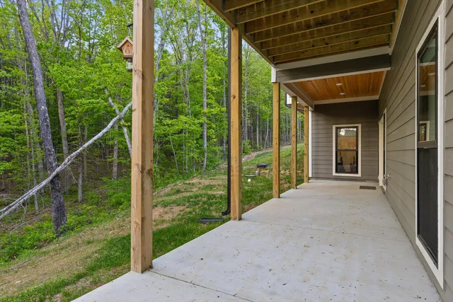 $650,000 | 490 Moonlight Lane, Jasper, TN 37347