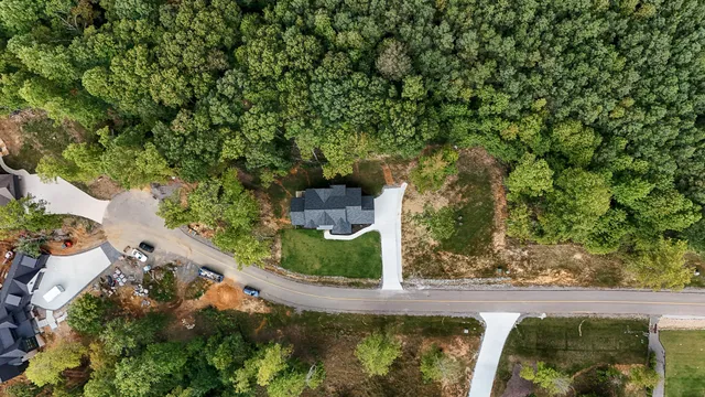 $650,000 | 490 Moonlight Lane, Jasper, TN 37347