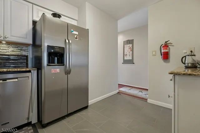 $3,200 | 10 De Palma Court, Somerset, NJ 08873