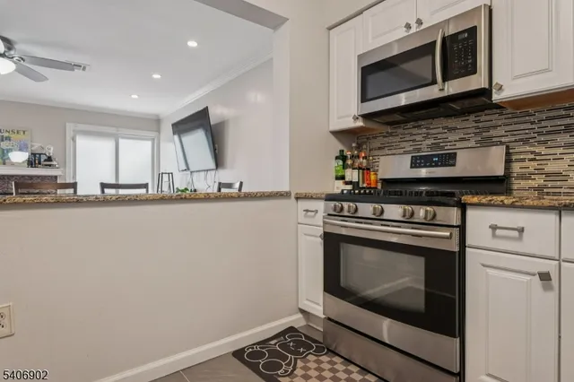 $3,200 | 10 De Palma Court, Somerset, NJ 08873